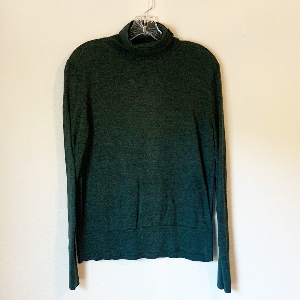 Gap 100% Merino Wool Hunter Green Turtle Neck